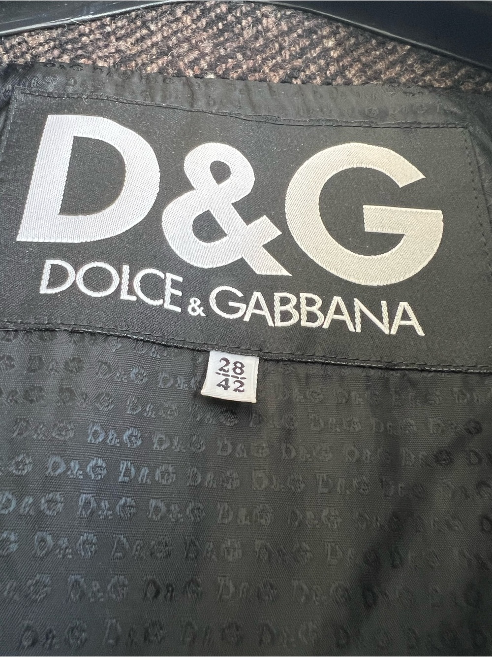 Sexy Dolce Gabbana Brown Tweed Double-Breasted cropped with matching skit - Picture 10 of 11